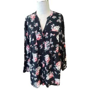Torrid Blouse Top Womens Size 3 3x. Black Pink Floral Long Sleeve Button Down